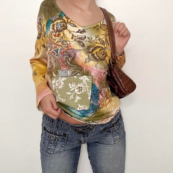 Y2k Ciao La Bella multicolored long sleeve with embellishments. - Picture 3 of 8